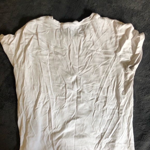 levi’s tee - Picture 3 of 3